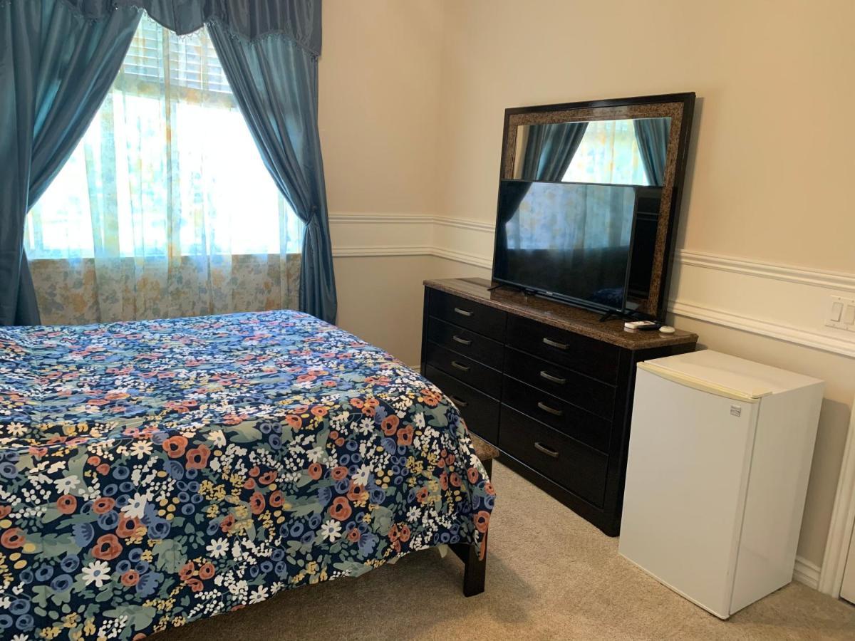 Luxhome Suites N Villa Riverside Esterno foto