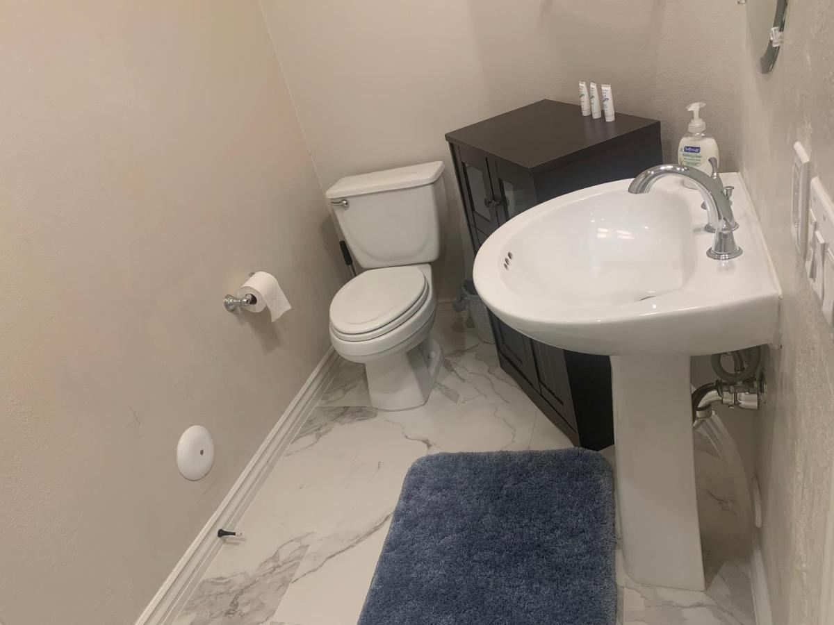 Luxhome Suites N Villa Riverside Esterno foto