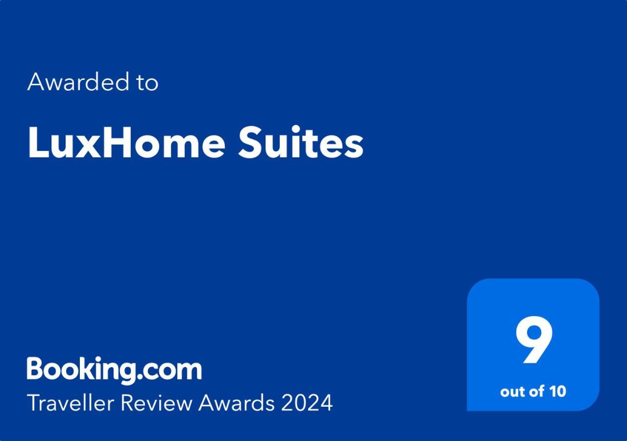 Luxhome Suites N Villa Riverside Esterno foto