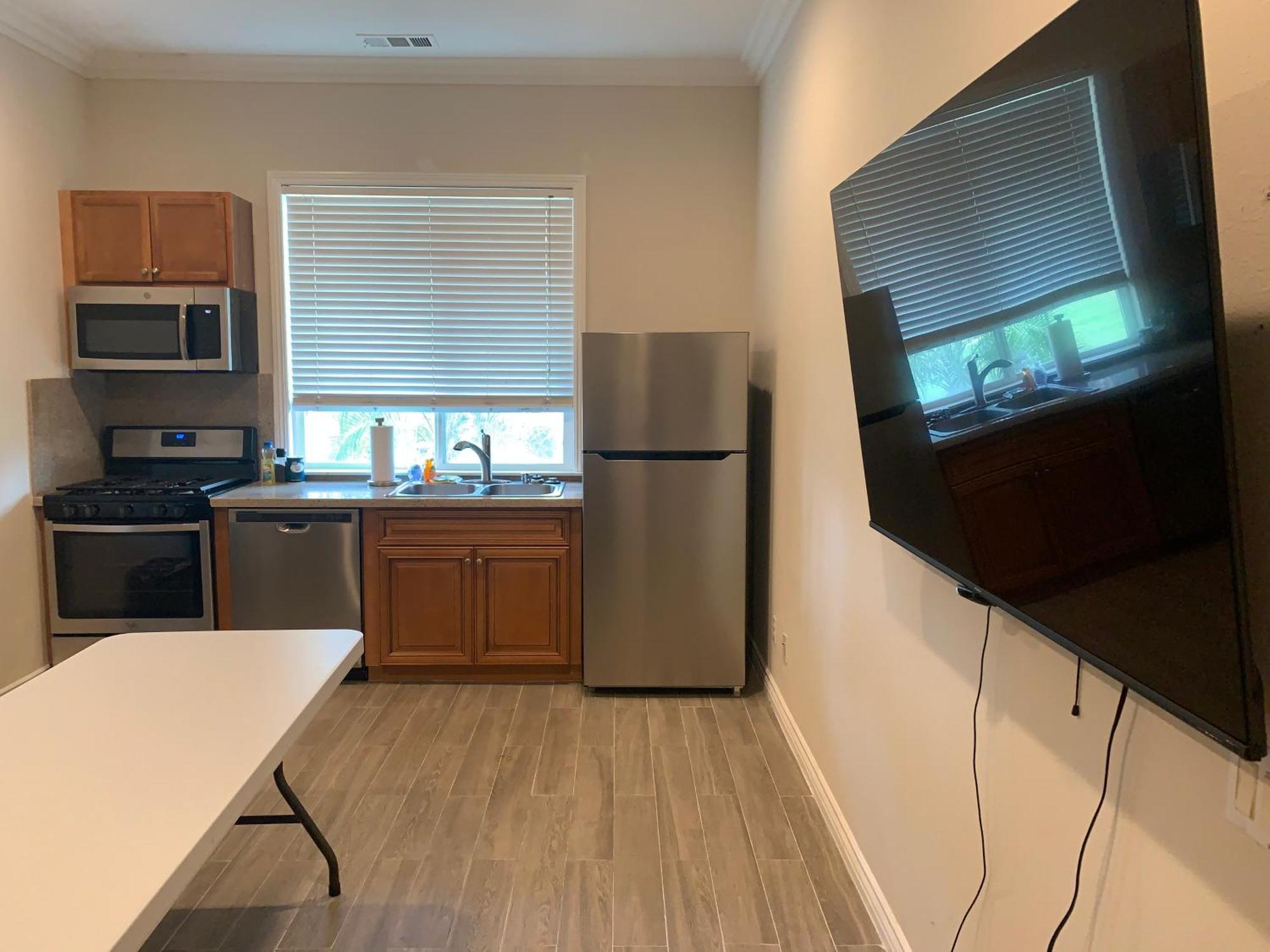 Luxhome Suites N Villa Riverside Esterno foto